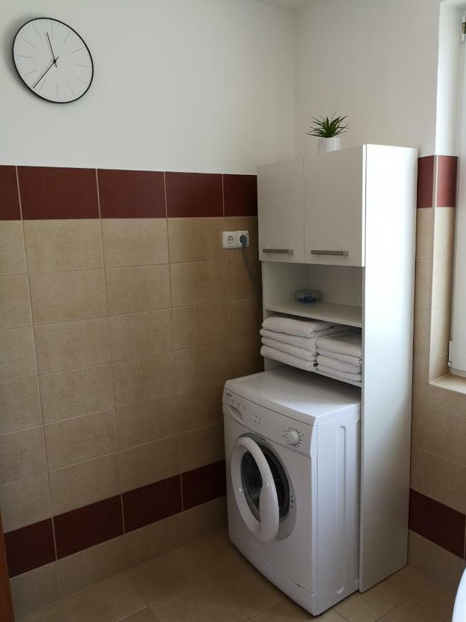 Freedom Apartman Hajdúszoboszló المظهر الخارجي الصورة
